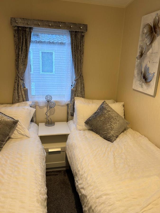 Beautiful Spacious Holiday Home - Romney Sands New Romney Extérieur photo