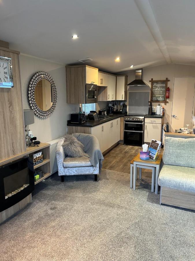 Beautiful Spacious Holiday Home - Romney Sands New Romney Extérieur photo